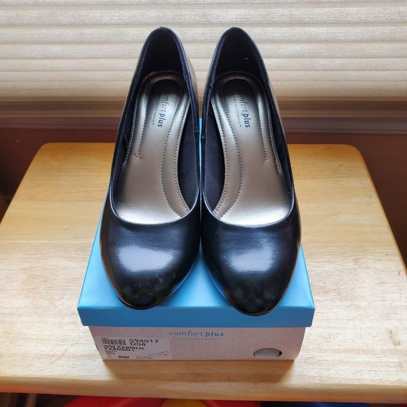 Comfort Plus Women's Karmen Black Pumps Size 8‎ (Wide) - Picture 1 of 5